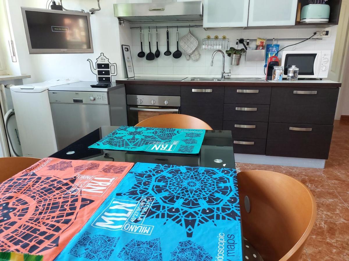 Flat City Center Porta Susa, Free Parking Wifii Smart Tv Sky 토리노 외부 사진