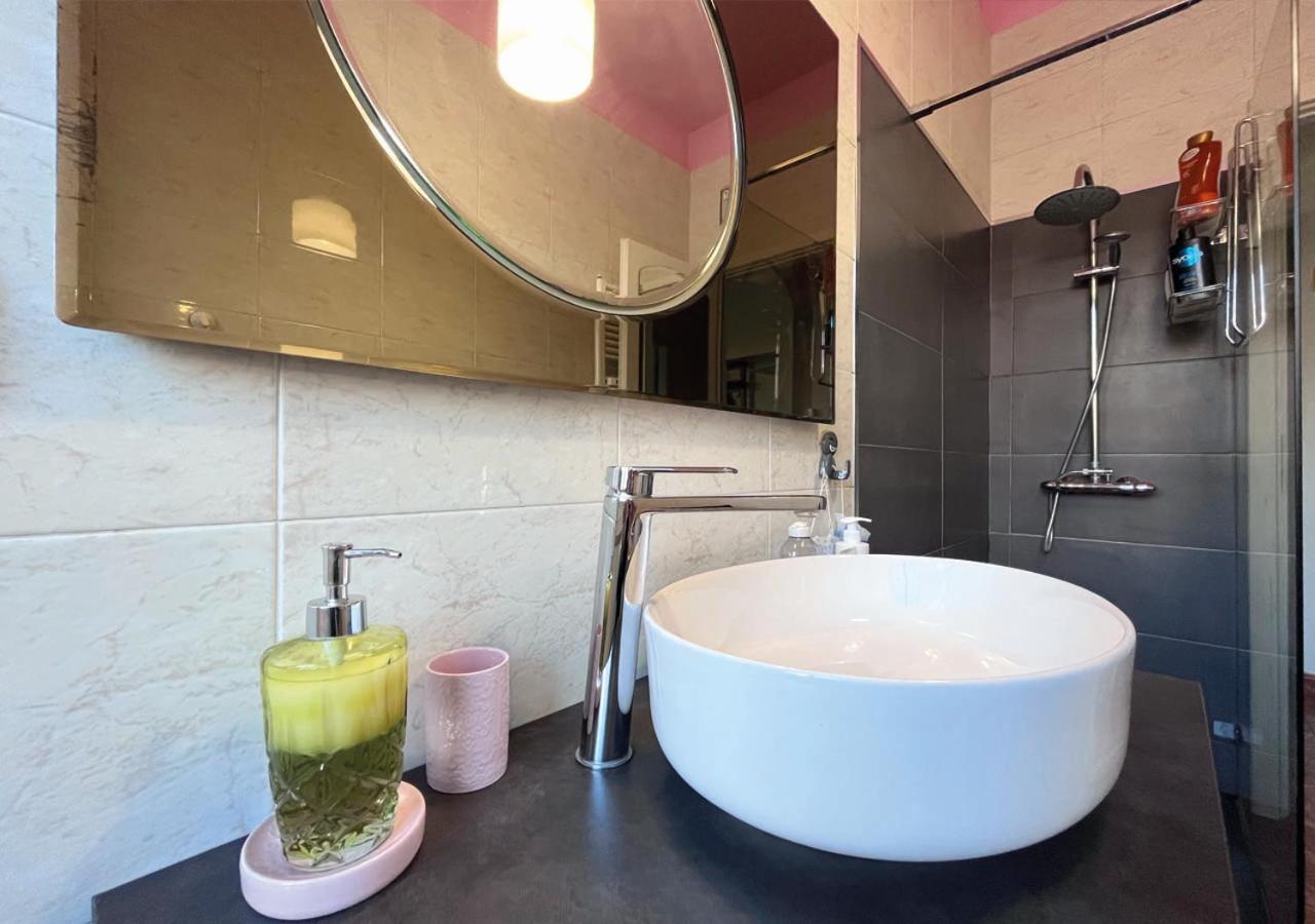 Flat City Center Porta Susa, Free Parking Wifii Smart Tv Sky 토리노 외부 사진